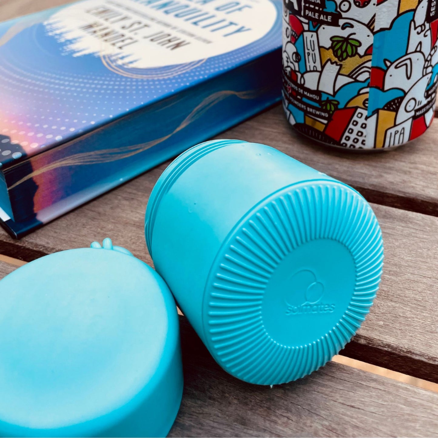 Sky Blue Refillable Sunscreen Applicator